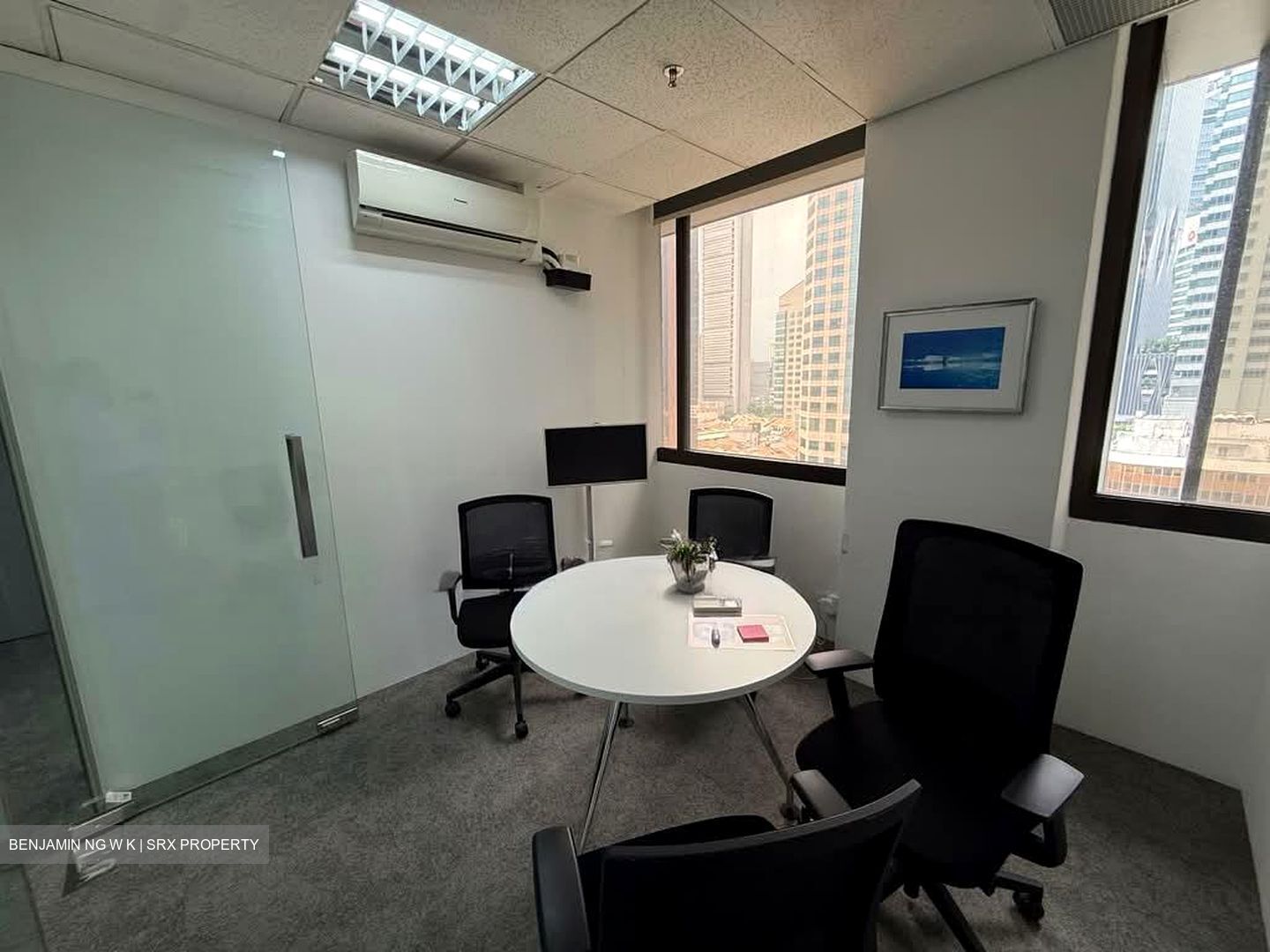 Cecil Court (D1), Office #558860131
